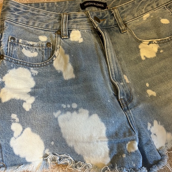 Neon Blonde Acid Wash Denim Shorts - Picture 3 of 4